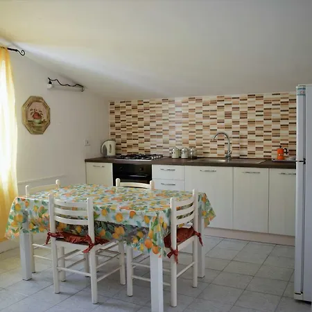 Sul Mare Apartment Agnone Bagni